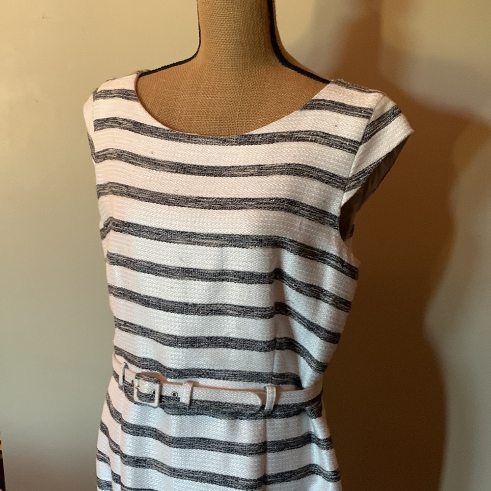 Banana republic brand new with tag blue and white tweed dress!